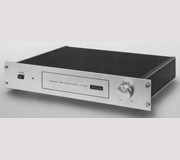 Accuphase C-220