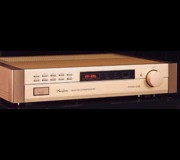 Accuphase C-11