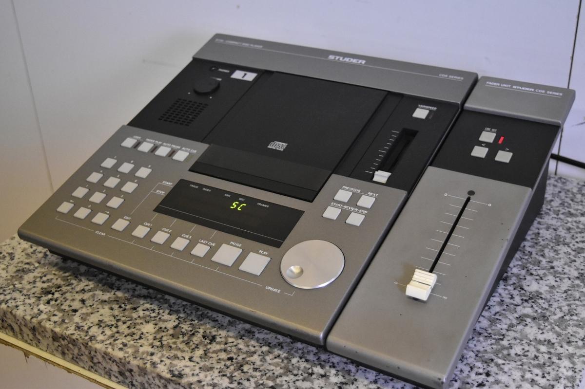 STUDER D730 スチューダー CDプレーヤー 買取情報 | オーディオの買取 STUDER D730 スチューダー CDプレーヤー 買取情報 | オーディオの買取